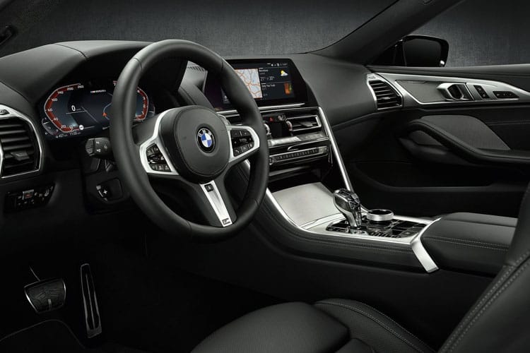 3902457 M850i xDrive 2dr Auto [Ultimate Pack]