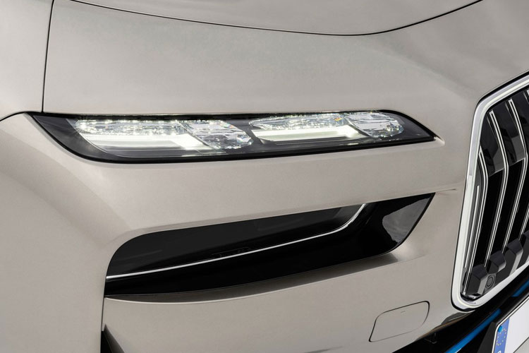 3950050 485kW M70 xDrive 105.7kWh 4dr Auto [Executive]