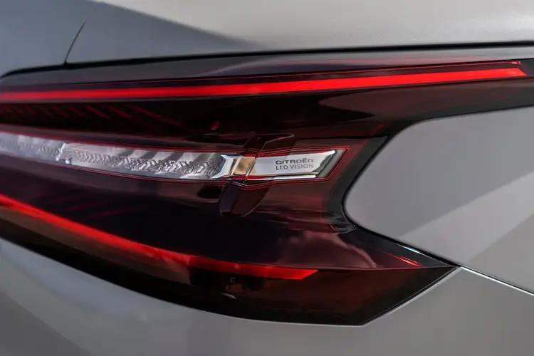 3978579 1.2 Hybrid [136] Max 5dr e-DCS6