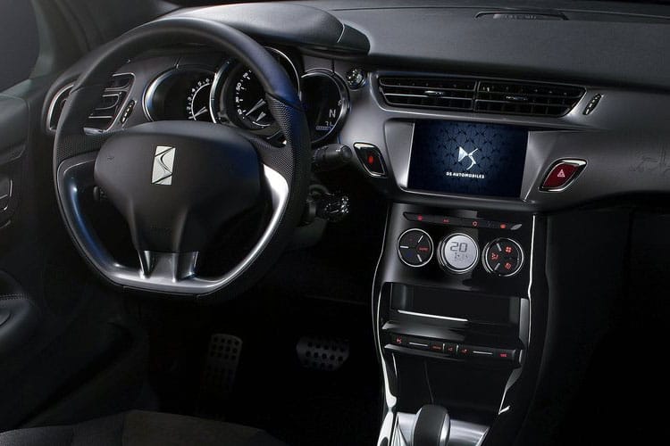 3978642 1.2 HYBRID 136 Pallas 5dr e-DSC