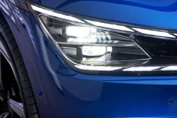 3875123 239kW GT Line S 84kWh 5dr AWD Auto