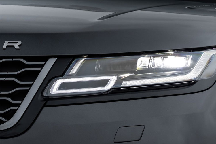 3903554 2.0 D200 MHEV Autobiography 5dr Auto [Revised]