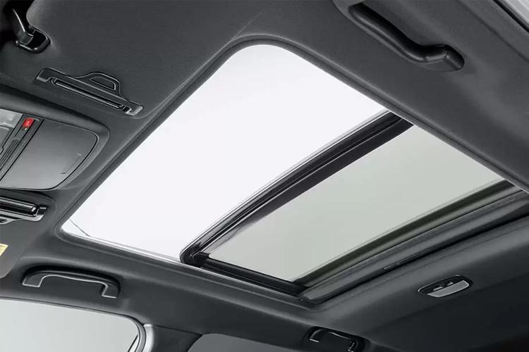 3938079 2.0i e-Boxer Field 5dr Lineartronic