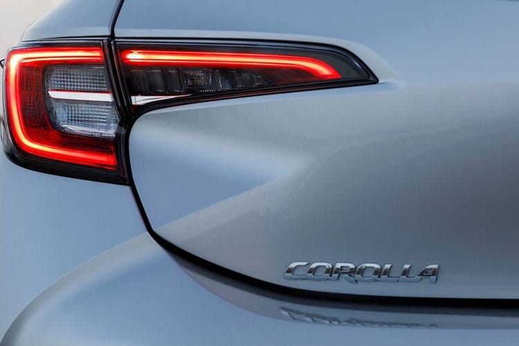 3942533 2.0 Hybrid 178 Excel 5dr CVT [Bi-tone]