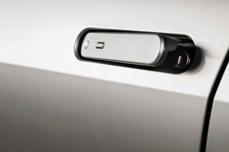 3979017 2.0 PHEV Excel 5dr CVT [Tech Pack]