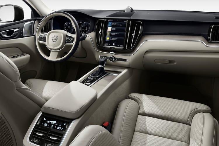 3750001 2.0 B5P Plus Black Edition 5dr AWD Geartronic