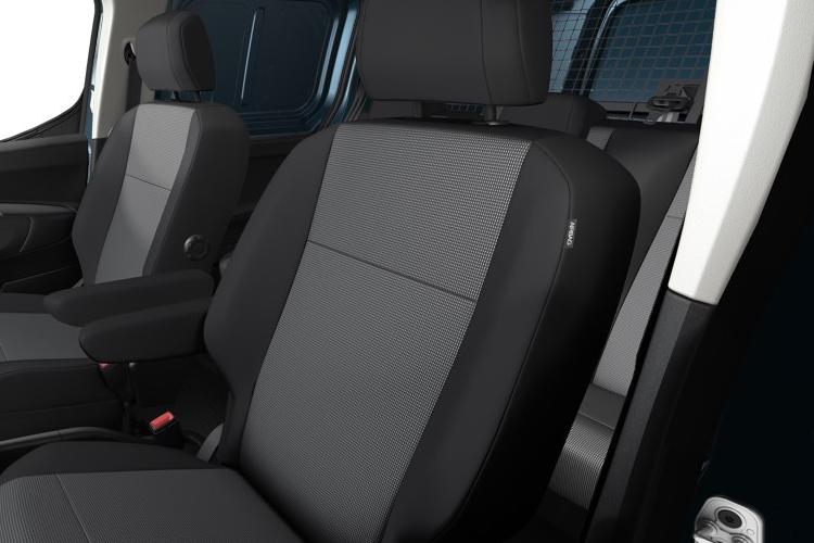 3782660 100kW 52kWh Crew Van Enterprise Auto