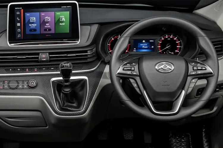 3943083 2.0 D20 150 Chassis Cab