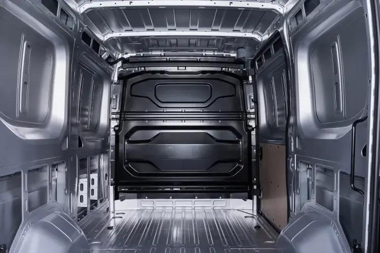 3943159 2.0 dci 170ps Acenta Chassis Cab Auto