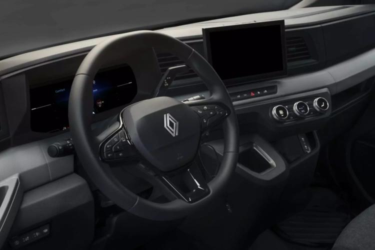 3972201 3.5T dCi 170 Platform Cab Red Heavy Duty Emissions