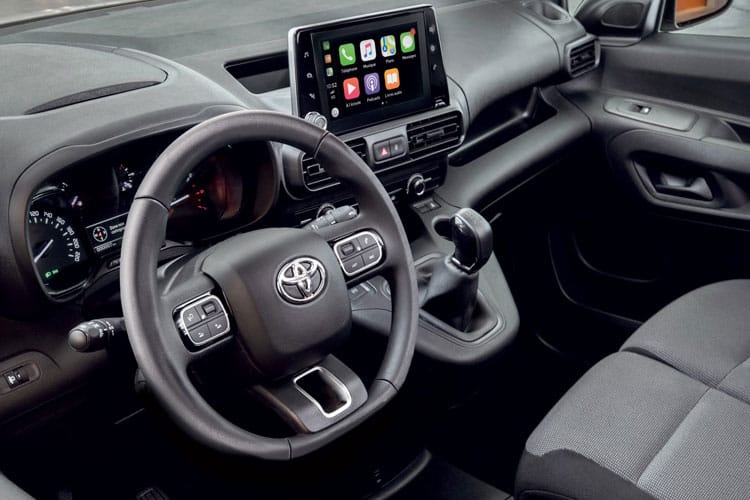 3813205 1.5D 100 Active Van