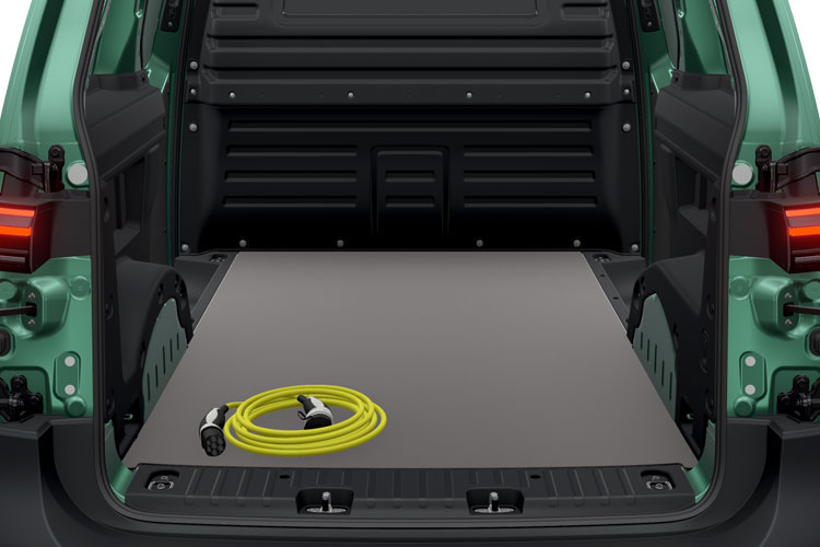 3943547 210kW Commerce 79kWh Auto [Driver Assistance Plus]